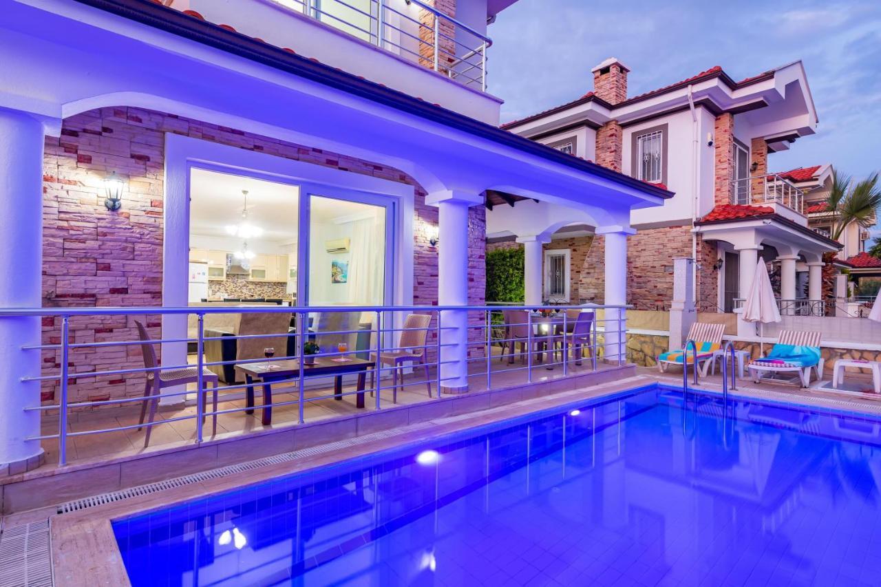 Villa Yasam Park - Luxury 8 Person - Fethiye Calis Beach 90Mt Экстерьер фото
