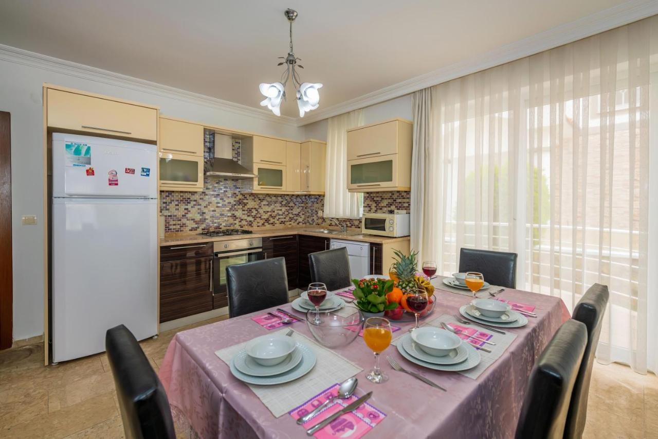 Villa Yasam Park - Luxury 8 Person - Fethiye Calis Beach 90Mt Экстерьер фото